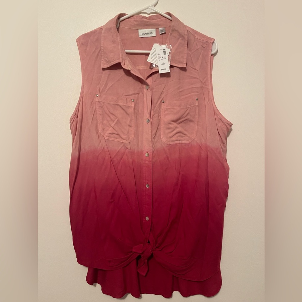Avenue Womens Top